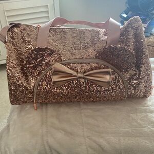 RARE Loungefly Minnie rose gold sequin duffle!!